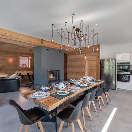 1100 - Bo Immobilier - A Mi-chemin Du Centre Et Du Linga -reduced Prices On Passes & Portes Du Soleil * Châtel