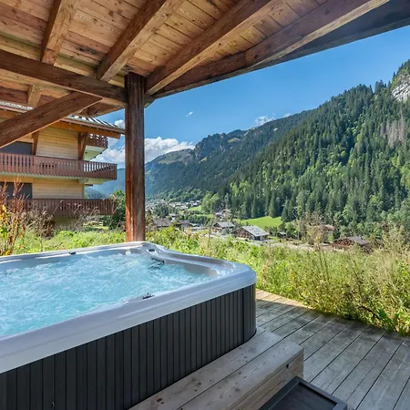 1100 - Bo Immobilier - A Mi-chemin Du Centre Et Du Linga -reduced Prices On Passes & Portes Du Soleil Chalet