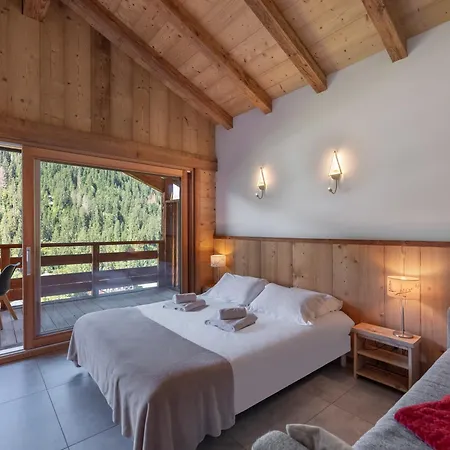 Chalet 1100 - Bo Immobilier - A Mi-chemin Du Centre Et Du Linga -reduced Prices On Passes & Portes Du Soleil *