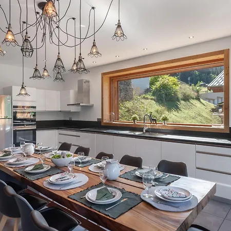 1100 - Bo Immobilier - A Mi-chemin Du Centre Et Du Linga -reduced Prices On Passes & Portes Du Soleil Chalet