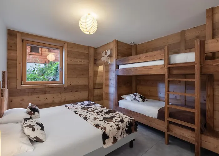 1100 - Bo Immobilier - à Mi-chemin Du Centre Et Du Linga -reduced Prices On Passes Châtel&portes Du Soleil Chalet Châtel