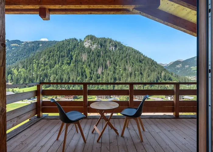 Chalet 1100 - Bo Immobilier - à Mi-chemin Du Centre Et Du Linga -reduced Prices On Passes Châtel&portes Du Soleil Châtel