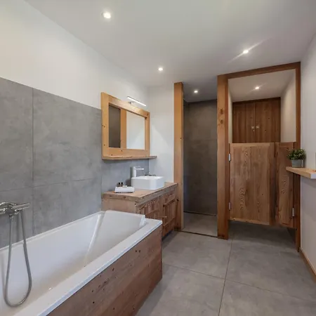 Chalet 1100 - Bo Immobilier - A Mi-chemin Du Centre Et Du Linga -reduced Prices On Passes & Portes Du Soleil Châtel