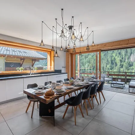 1100 - Bo Immobilier - A Mi-chemin Du Centre Et Du Linga - Jacuzzi Sauna Et Cheminee Chalet Chatel