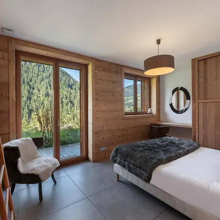 1100 - Bo Immobilier - A Mi-chemin Du Centre Et Du Linga -reduced Prices On Passes & Portes Du Soleil * Châtel